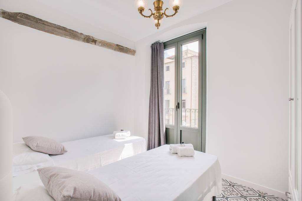 Flateli Rambla 5 3-2 Apartment Girona Phòng bức ảnh